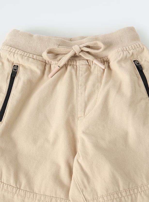 Boys Solid Trousers with Zip Pockets