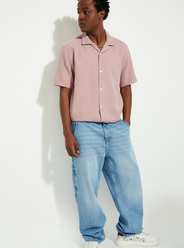 URB_N Men Regular Fit Textured Resort Shirt