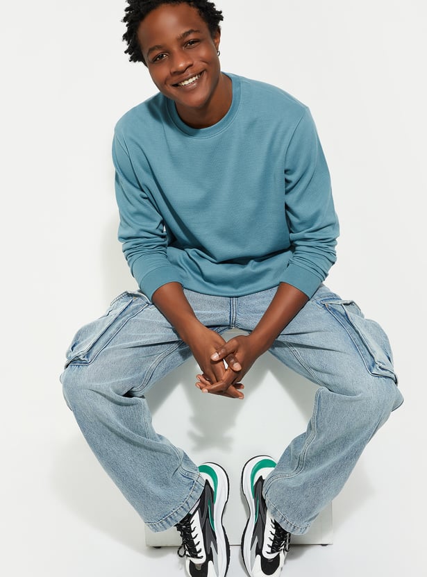 URB_N Men Regular Fit Textured T-shirt