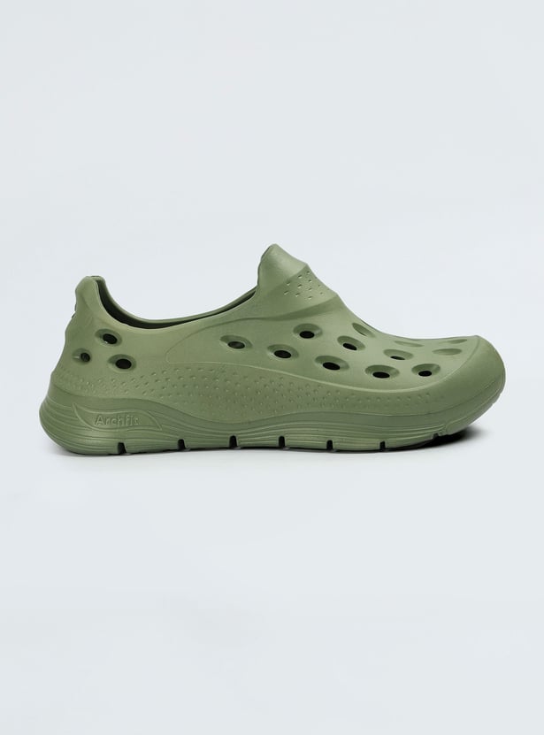 Men Perforated Wash & Wear Clogs