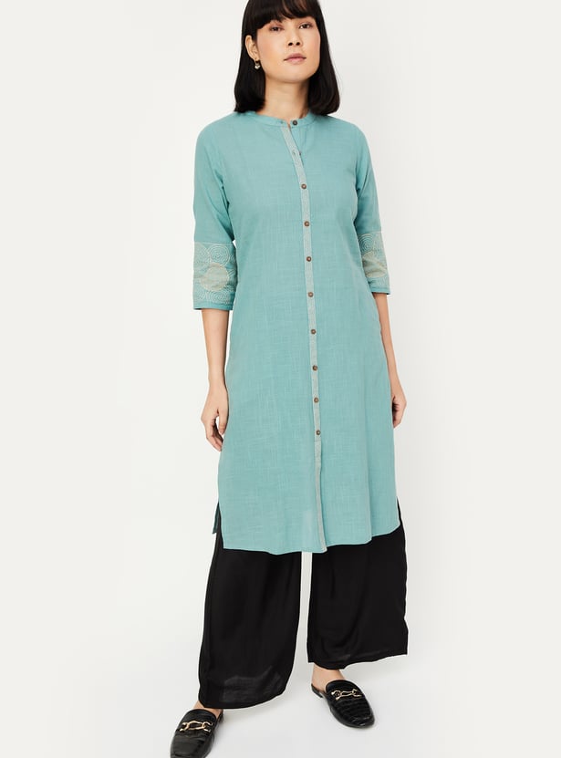 Women Embroidered Straight Kurta