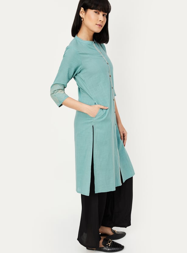 Women Embroidered Straight Kurta