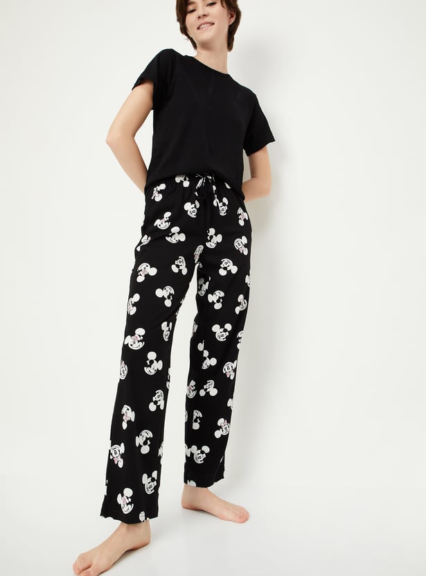 Women Mickey Mouse Printed Pyjamas