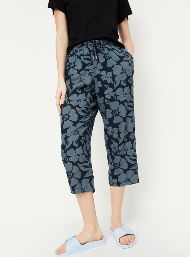 Women Floral Printed Capris