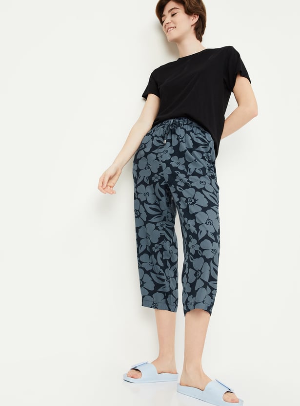 Women Floral Printed Capris