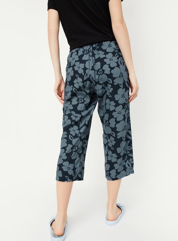 Women Floral Printed Capris