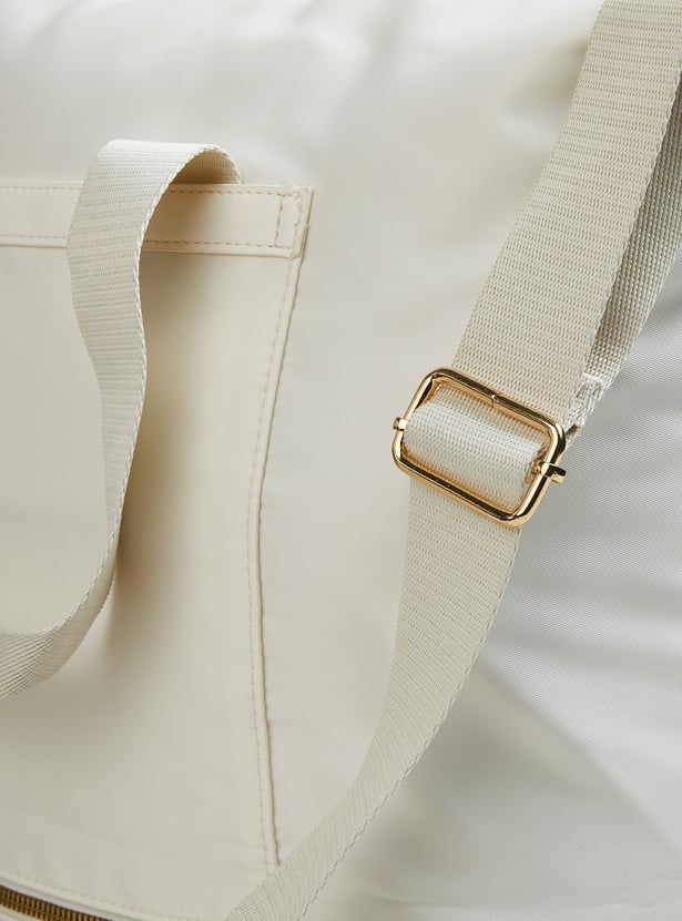 Women Solid Handheld Bag