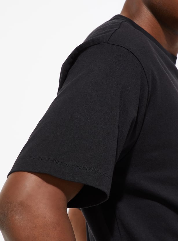 Buy URB_N Men Relaxed Fit Solid T-shirt Online at just Rs. 249.0