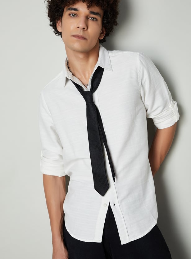 Men Regular Fit Solid Casual Shirt
