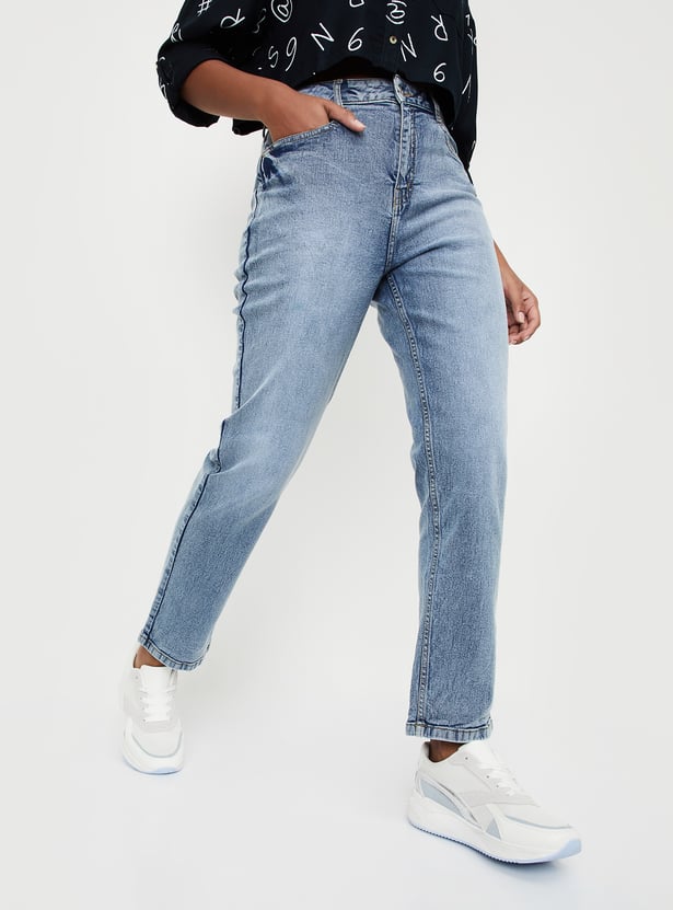 Women Straight Fit Washed Jeans