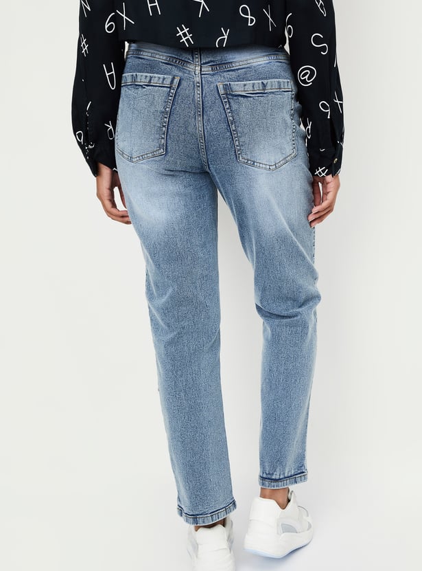 Women Straight Fit Washed Jeans