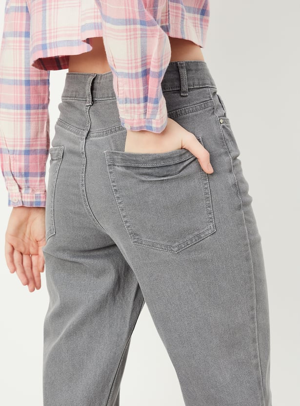 Women Straight Fit Washed Jeans