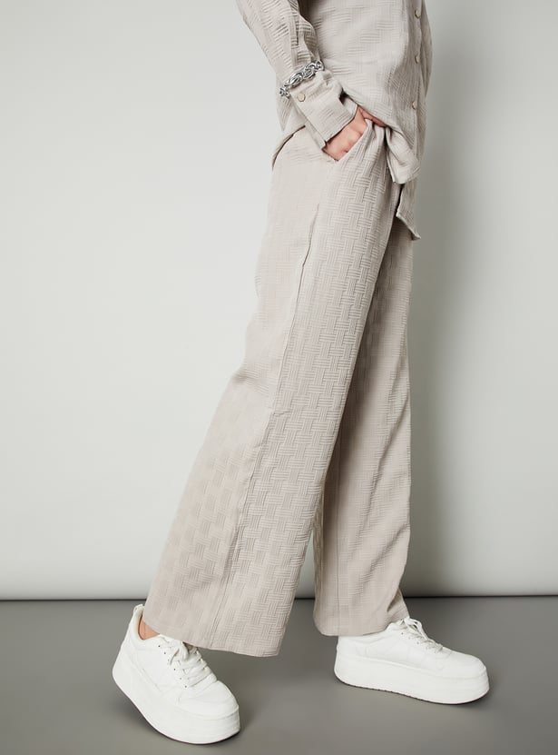 Women Weave Textured Wide Leg Trousers