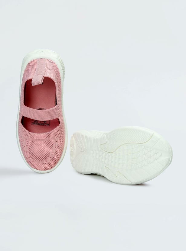 Girls Knit Slip-On Sports Shoes