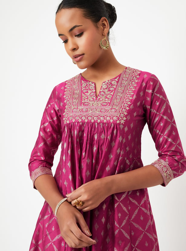 Kalki x Max Women Foil Printed Kalidar Kurta