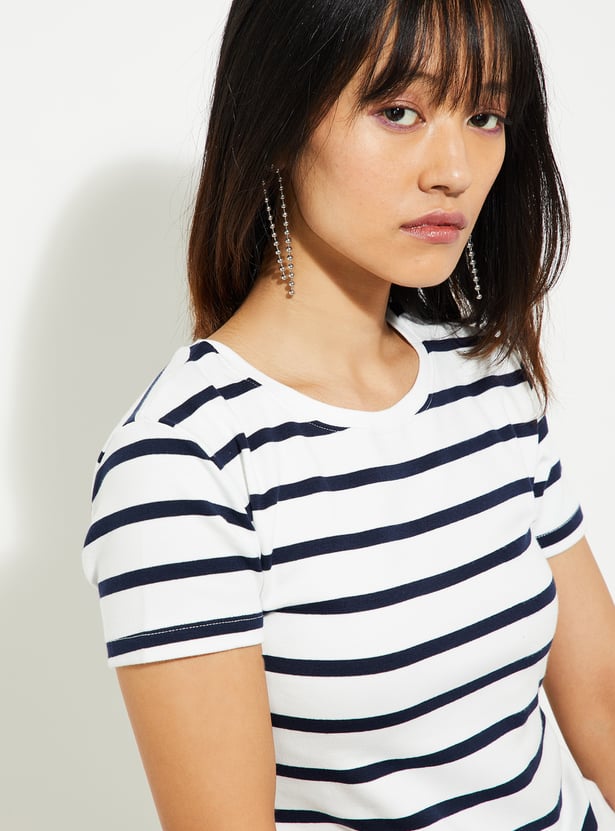 Buy URB_N Women Striped T-shirt Online at just Rs. 399.0 Buy URB_N Women Striped T-shirt Online at just Rs. 399.0