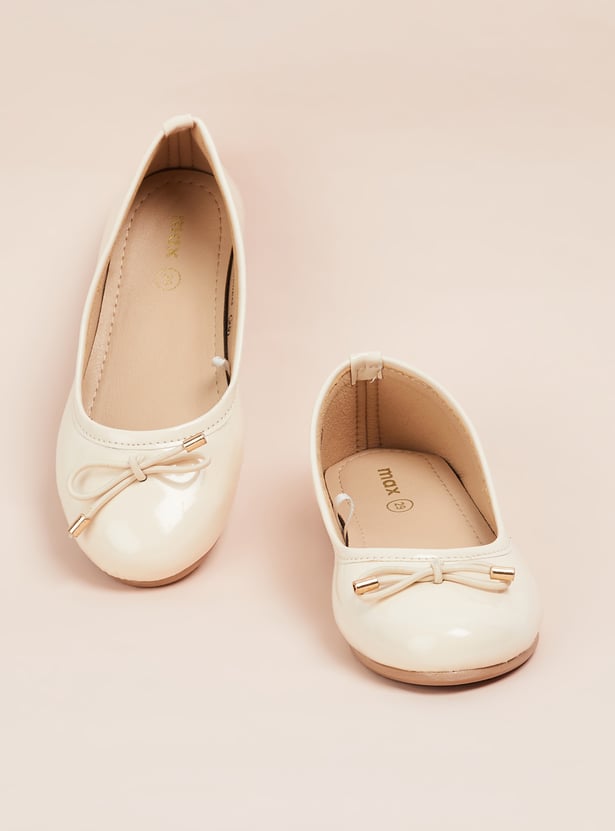 Girls Solid Ballerinas with Bow Accent
