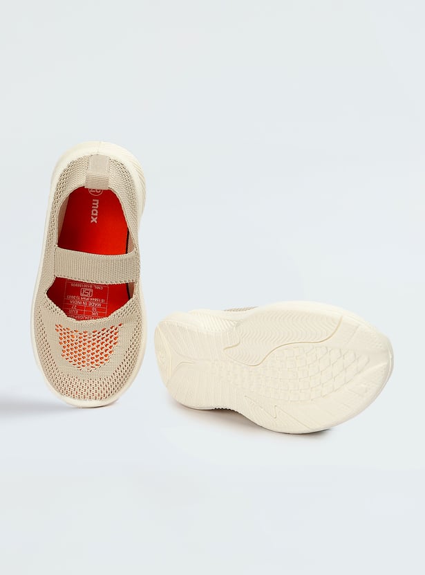 Girls Knit Slip-On Sports Shoes