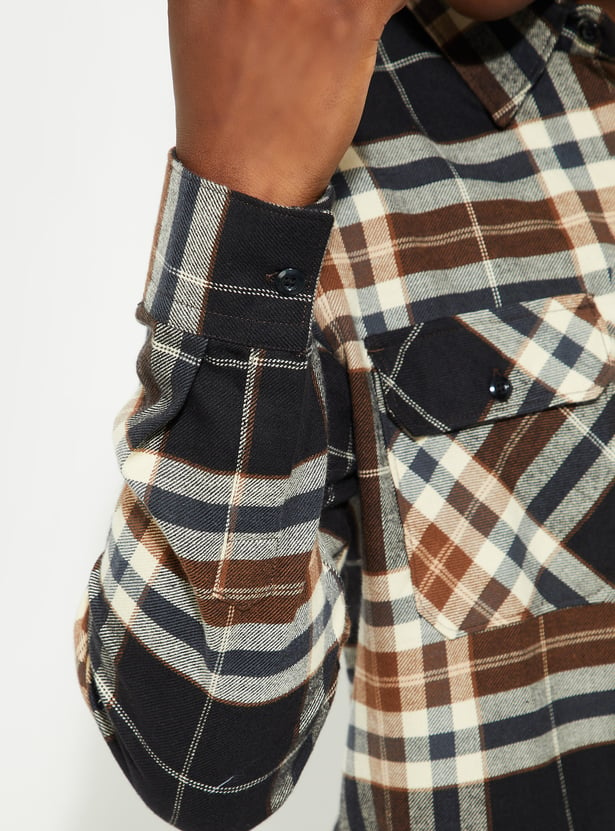 URB_N Men Regular Fit Checked Shirt