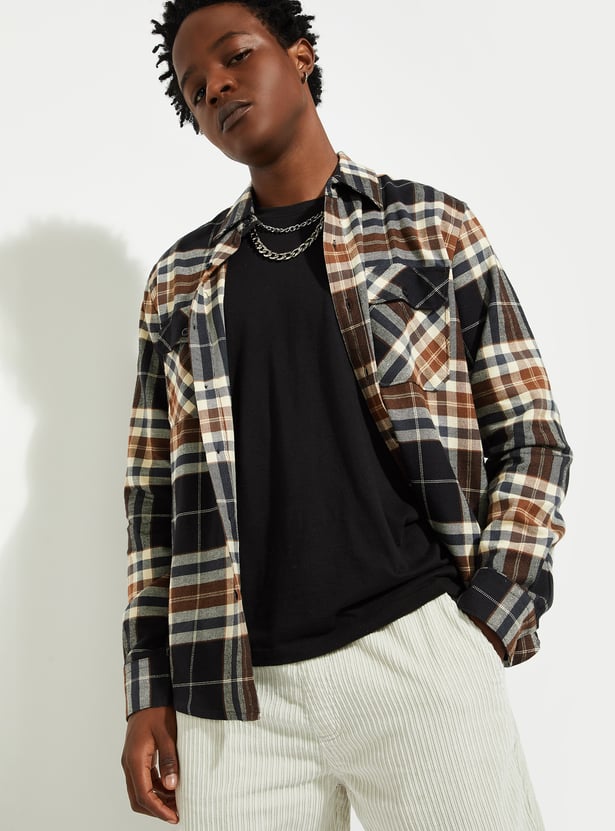 URB_N Men Regular Fit Checked Shirt