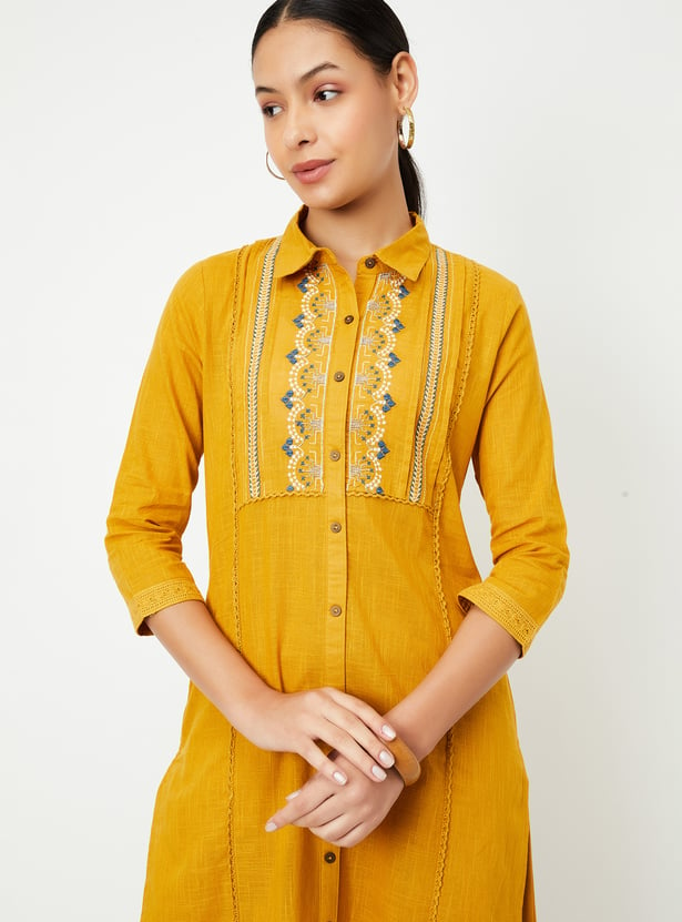 Women Embroidered Yoke Straight Kurta