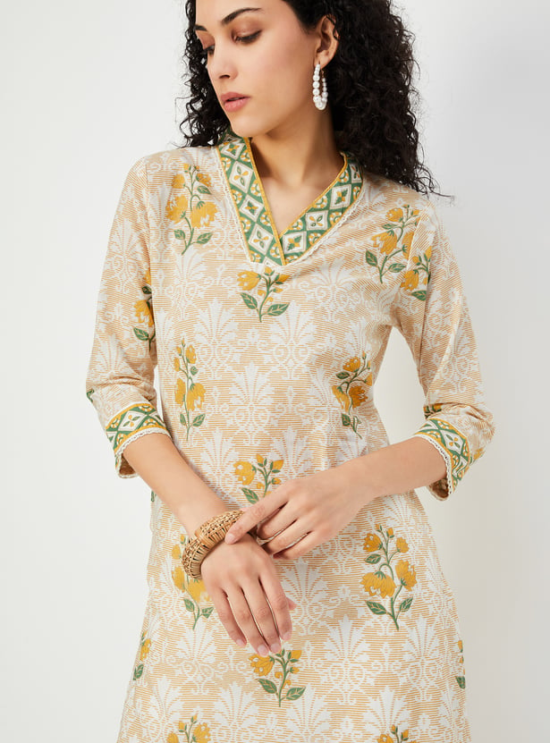 Women Floral Printed Straight Kurta