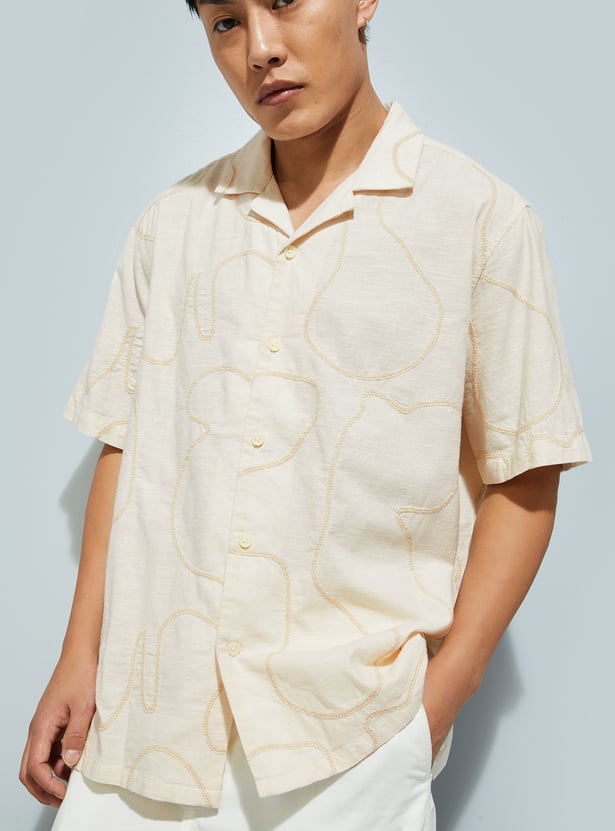 URB_N Men Relaxed Fit Embroidered Resort Shirt