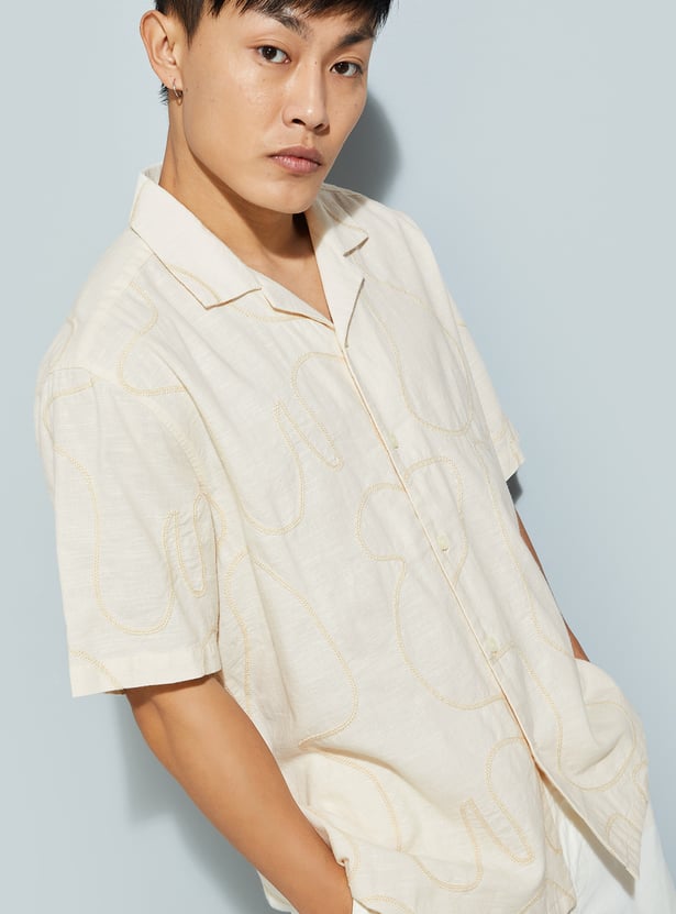 URB_N Men Relaxed Fit Embroidered Resort Shirt