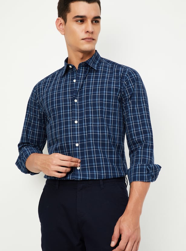 Men Slim Fit Checked Casual Shirt