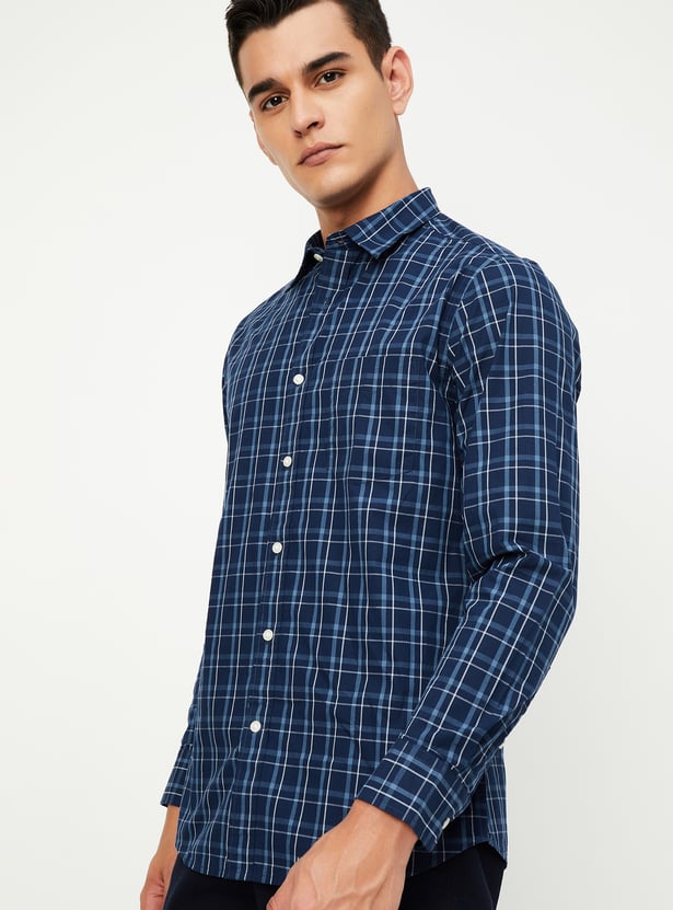 Men Slim Fit Checked Casual Shirt