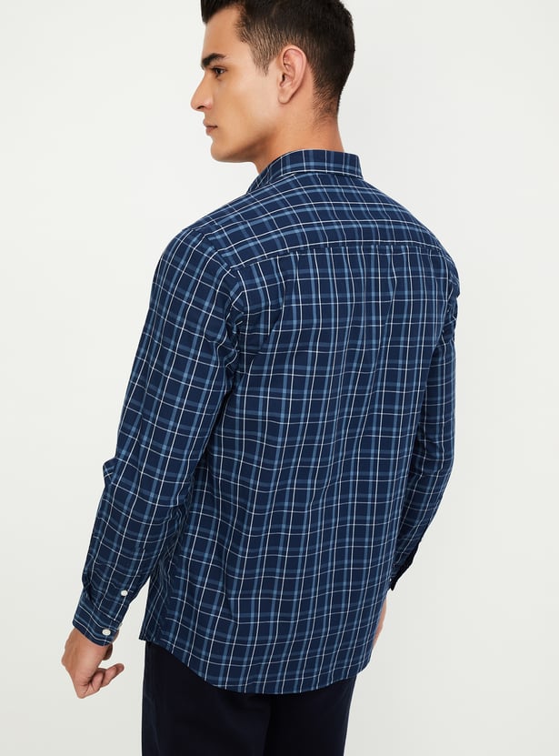 Men Slim Fit Checked Casual Shirt