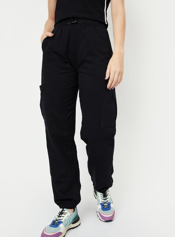 Women Solid Athleisure Cargo Joggers