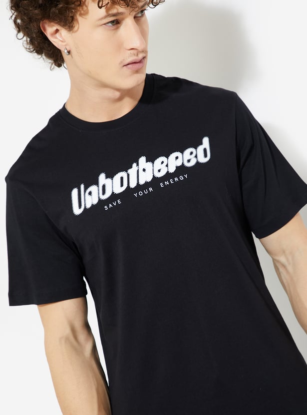 URB_N Men Typographic Print T-shirt