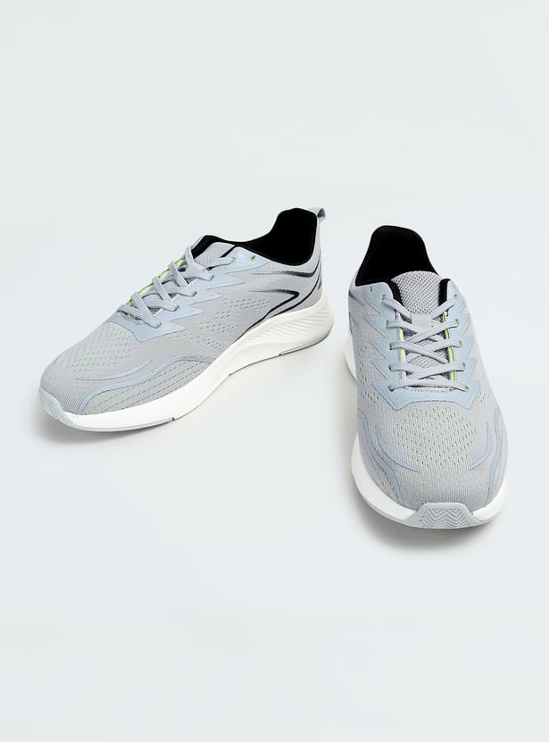 Men Printed Knit Sports Shoes