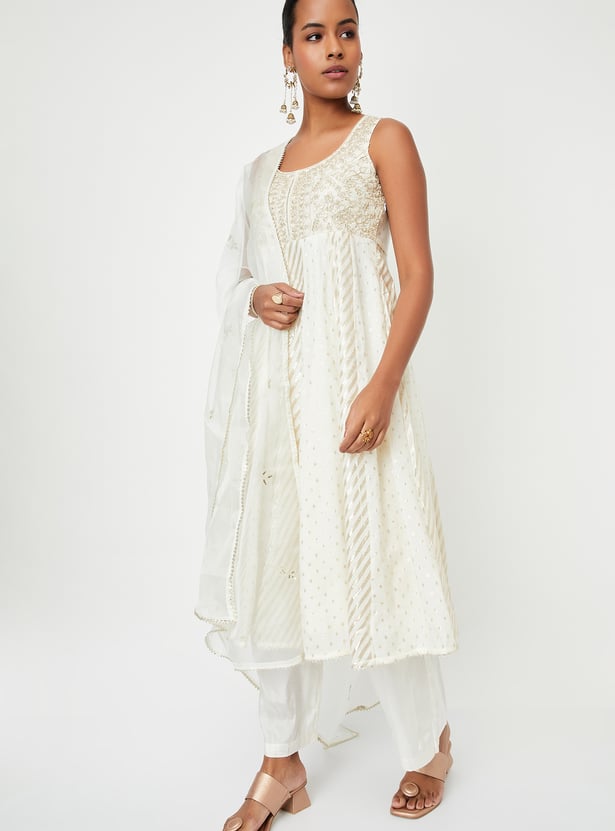 Kalki x Max Women Embroidered Flared Kurta Set