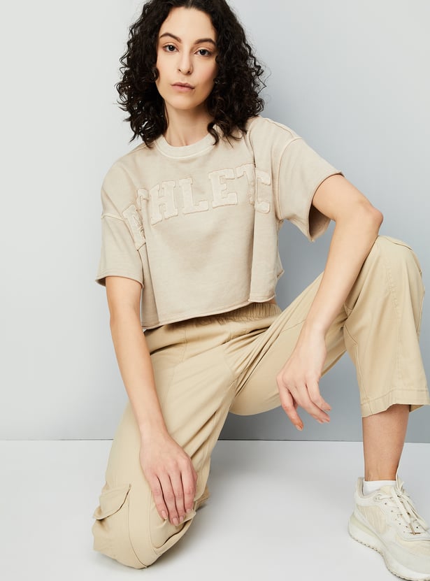 Women Embroidered Crop Boxy T-shirt