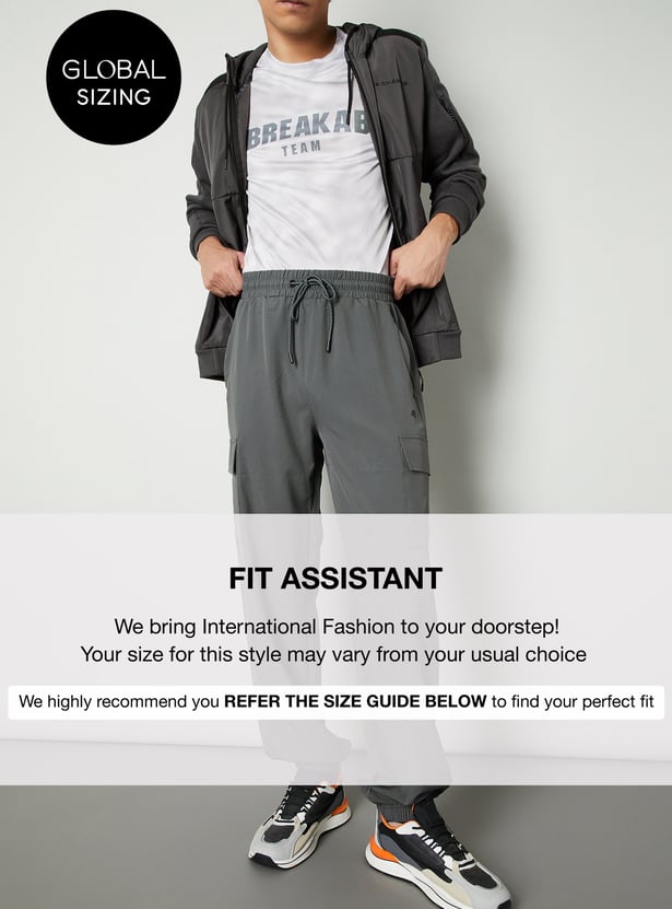 Men Solid Performance Cargo Joggers