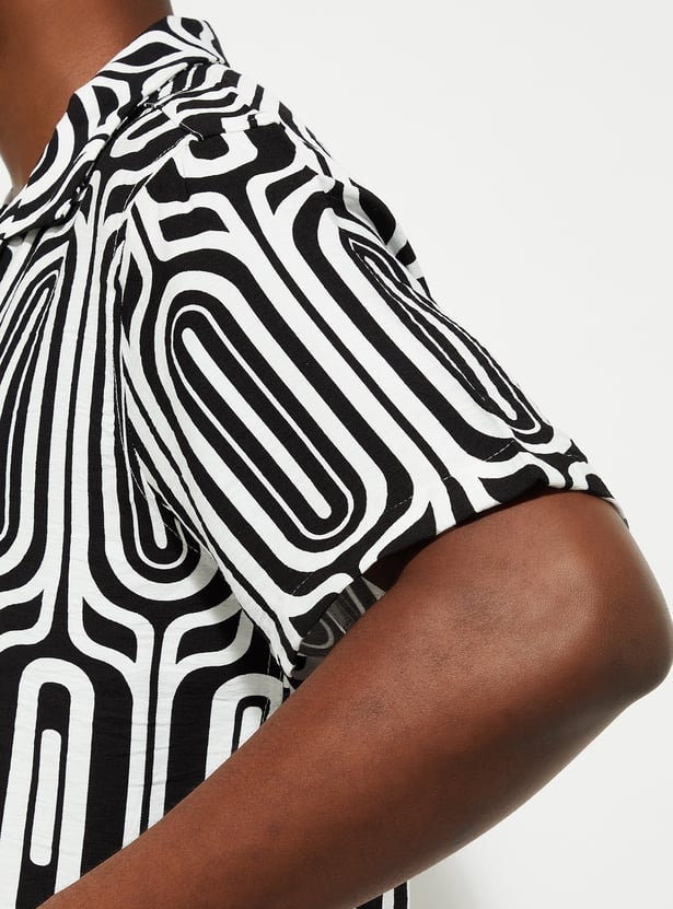 URB_N Men Printed Slim Fit Shirt