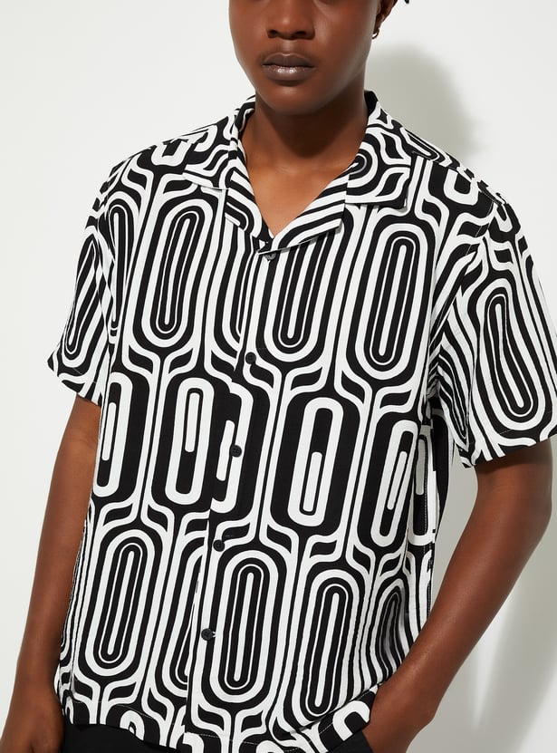 URB_N Men Printed Slim Fit Shirt