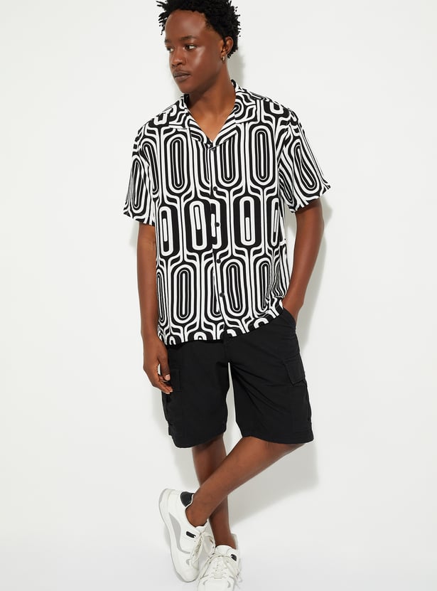 URB_N Men Printed Slim Fit Shirt