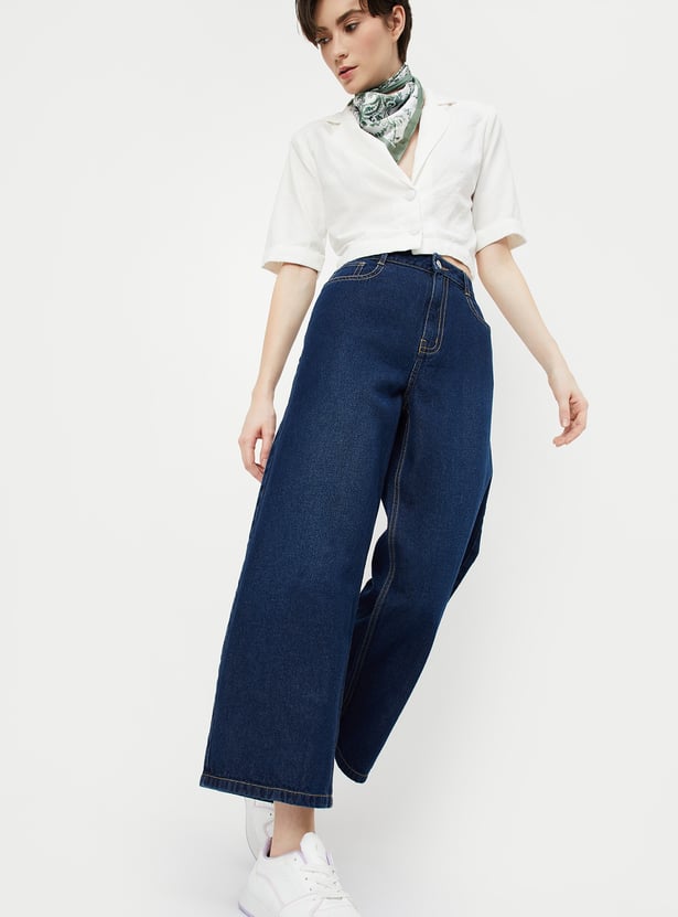 Women Straight Fit Washed Jeans