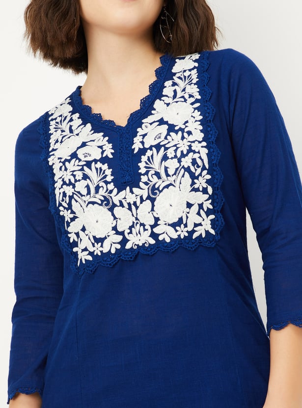 Women Embroidered Straight Kurta Set