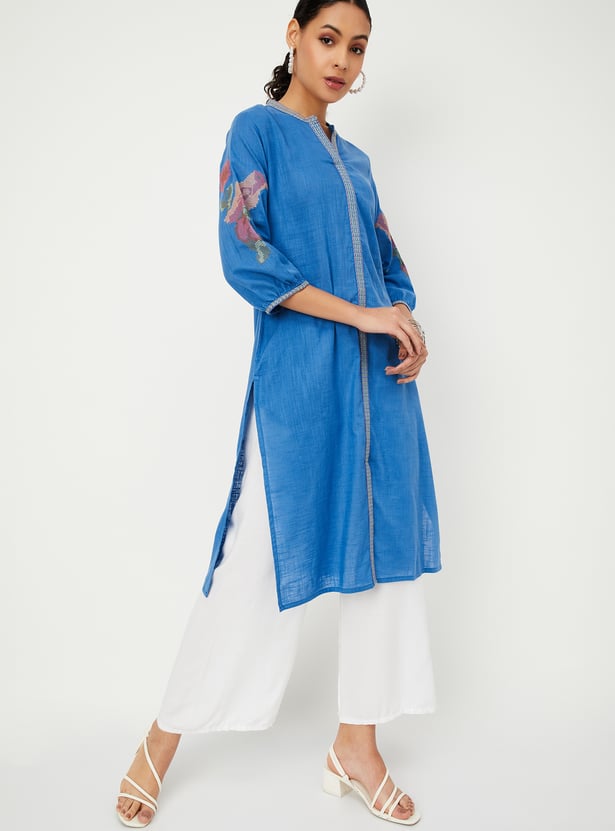 Women Embroidered Straight Kurta