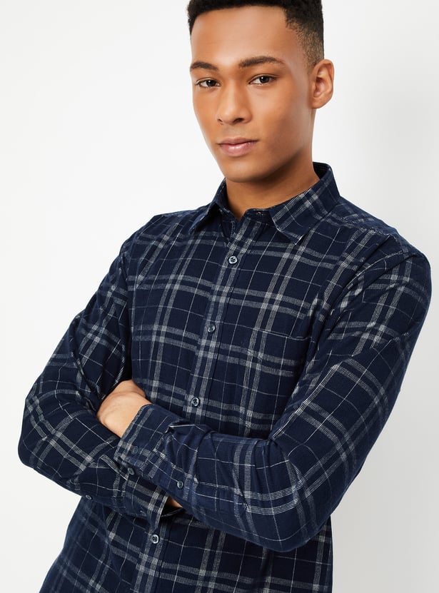 Men Checked Slim Fit Shirt