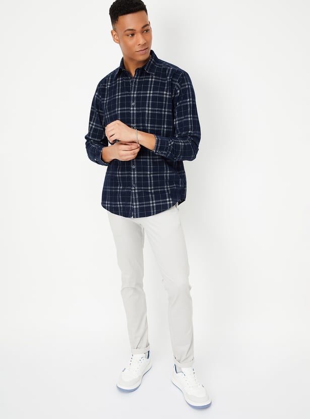 Men Checked Slim Fit Shirt