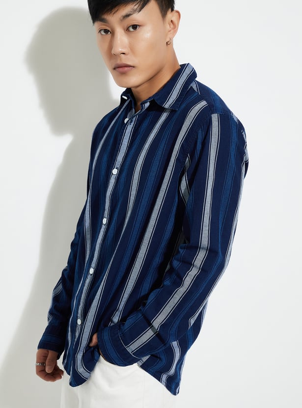 URB_N Men Regular Fit Striped Casual Shirt