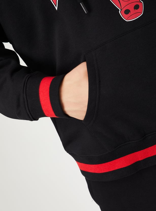 Men Graphic Printed Hooded Sweatshirt