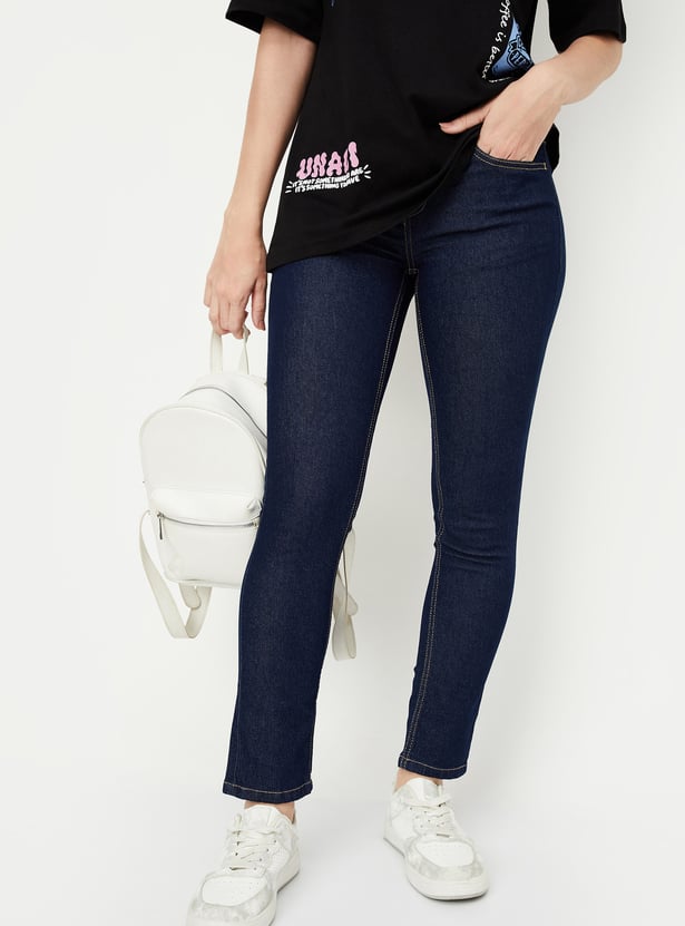 Women Solid Pencil Fit Jeans