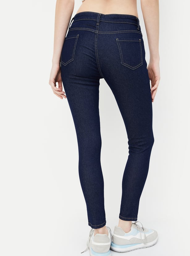 Women Solid Skinny Fit Jeans
