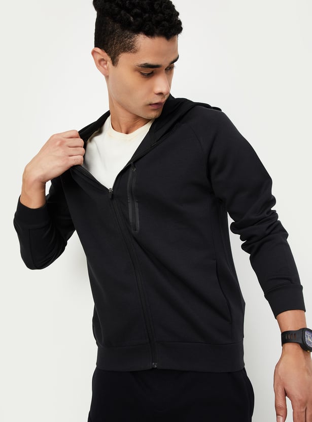 Men Solid Hooded Sweatshirt